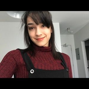 Meet your Posher, Emily